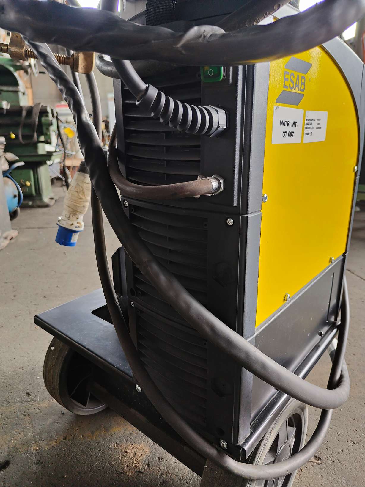 SALDATRICE ESAB CADDY TIG 2200i AC/DC 220V - immagine 3